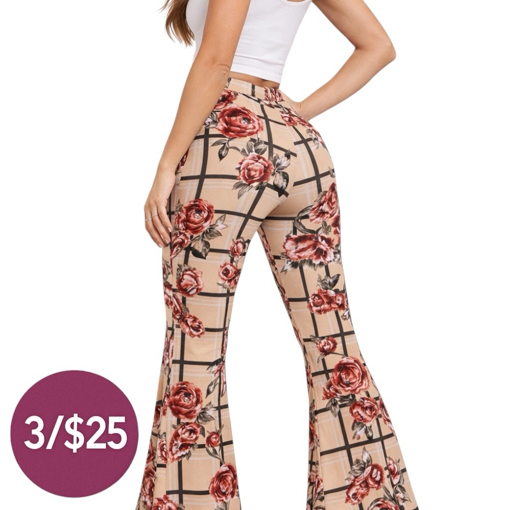 Charlotte Russe • Floral Plaid Stretch Flare Pants • Size XS